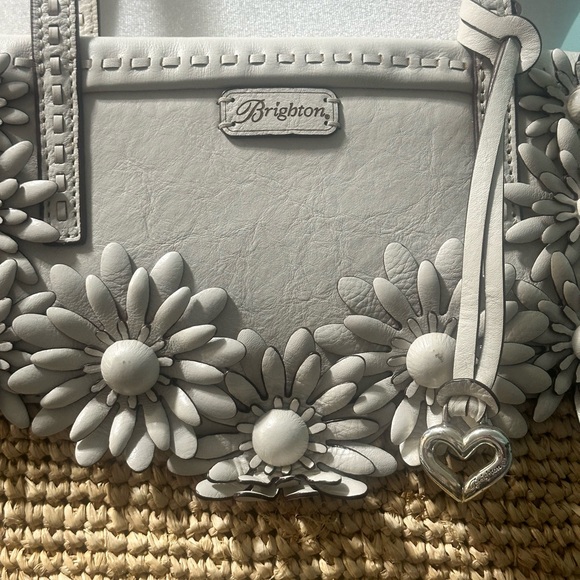 Retired Brighton Cream and Wicker Floral Tote Bag With Dustbag - Picture 4 of 16